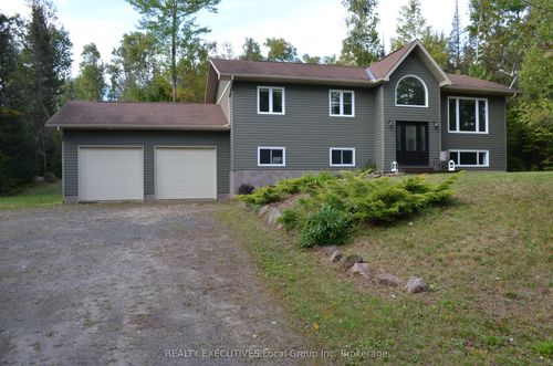 581 Ouellette Rd, Corbeil, ON, P0H1K0 | Card Image