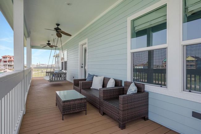 1981 Avenue I, House other with 4 bedrooms, 2 bathrooms and null parking in Crystal Beach TX | Image 31