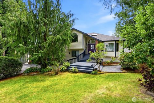 11525 76th Avenue Nw, Tulalip, WA, 98271 | Card Image