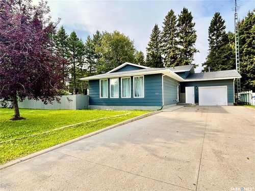 116 6th St E, Nipawin, SK, S0E1E0 | Card Image
