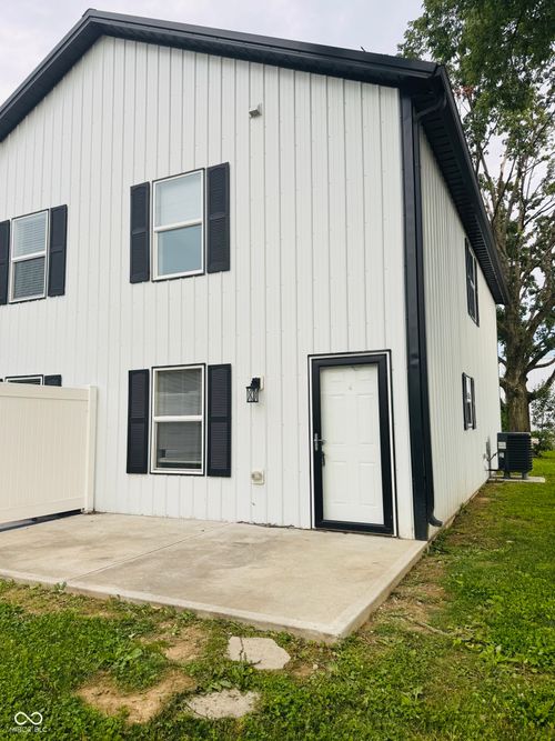 120 E Harrison Street, Mooresville, IN, 46158 | Card Image