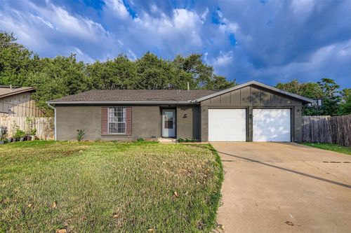 11533 Sandy Loam Trl, Austin, TX, 78750-1533 | Card Image