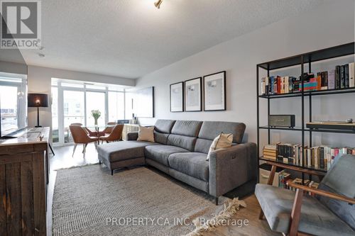 820-85 E Liberty St, Toronto, ON, M6K3R4 | Card Image
