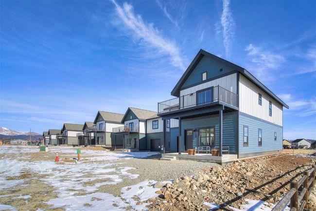 Torrey Model Home Photos. Same model home by same builder. | Image 34