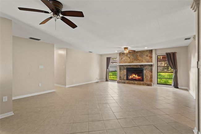 Living Room | Image 6