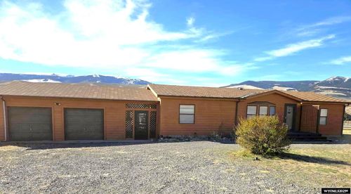 15 Painted Hills Dr, Dubois, WY, 82513-9602 | Card Image