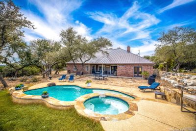 6110 W State Highway 46, House other with 3 bedrooms, 3 bathrooms and null parking in New Braunfels TX | Image 1