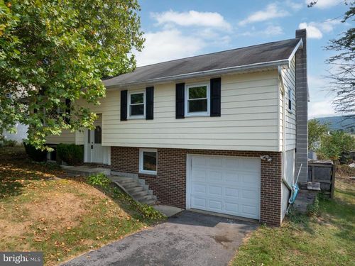 122 Ridge Ave, Centre Hall, PA, 16828-9233 | Card Image