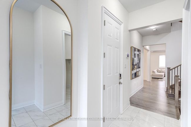 1243 Queens Plate Rd, House other with 5 bedrooms, 5 bathrooms and 2 parking in Oakville ON | Image 4