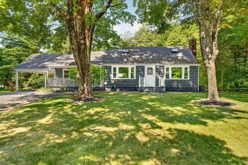 156 Bedford Street, Middleboro, MA, 02346 | Card Image