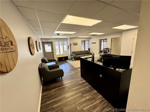 3rd-floor-821 Mount Tabor Rd, New Albany, IN, 47150-6427 | Card Image