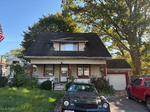 237 Helen Ave, Akron, OH, 44310-2206 | Card Image