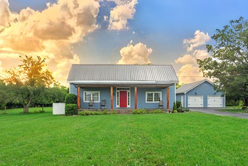 1786 Rocky Glade Rd, Eagleville, TN, 37060-4047 | Card Image