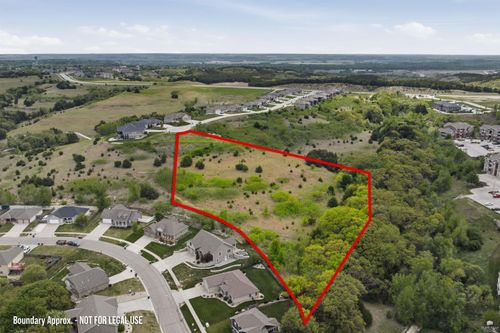 304 Ledgestone Ridge Court, Manhattan, KS, 66503 | Card Image