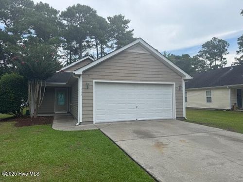 113 Red Bird Ln, Hampstead, NC, 28443-2401 | Card Image