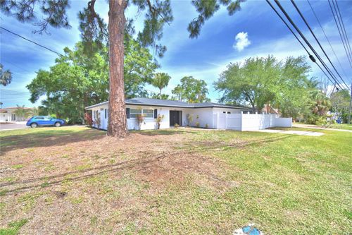 3553 Center Cir, LARGO, FL, 33774-1001 | Card Image