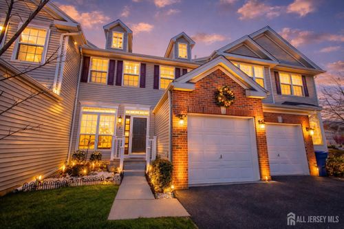 7 Leshyk Dr, Parlin, NJ, 08859-2181 | Card Image