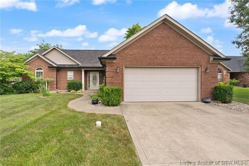 5806 Concord Ct, Jeffersonville, IN, 47130-8893 | Card Image