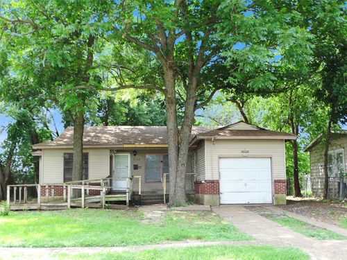 3032 Dahlia Dr, Dallas, TX, 75216-7718 | Card Image