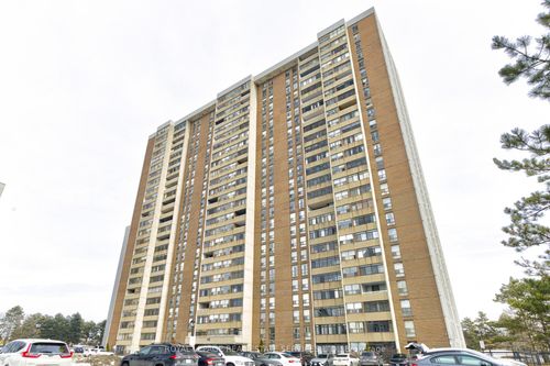 2605-18 Knightsbridge Rd, Brampton, ON, L6T3X5 | Card Image