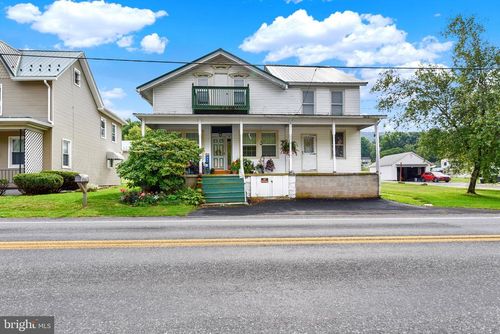 2633 W Main Street, Spring Glen, PA, 17978 | Card Image