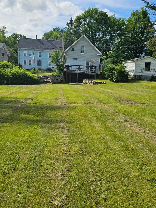20 Spring St, Belmont, NH, 03220-4538 | Card Image
