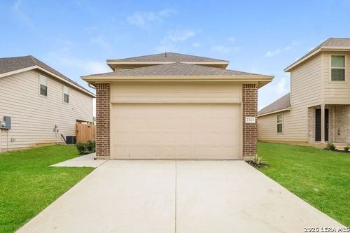 2343 Applewhite Mdw, San Antonio, TX, 78224-2357 | Card Image