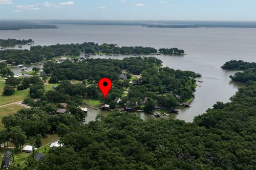 102 Oakcrest Ct, Trinidad, TX, 75163-5061 | Card Image
