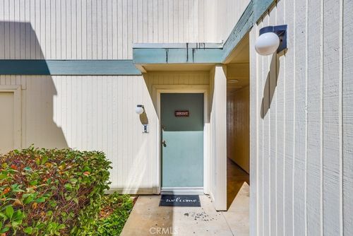 7-10435 Newhome Ave, Sunland, CA, 91040 | Card Image
