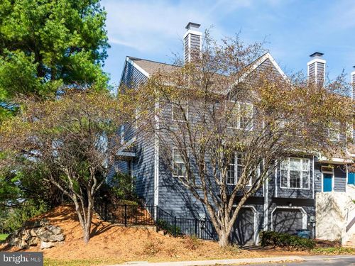 109 Driftwood Ln, DOWNINGTOWN, PA, 19335-4554 | Card Image