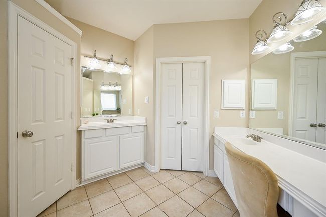 20803 Twisted Leaf Dr, House other with 4 bedrooms, 4 bathrooms and 3 parking in Cypress TX | Image 17