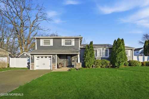 4 Mercury St, Middletown, NJ, 07748-1576 | Card Image