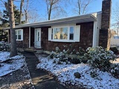 45 Bay Laurel Dr, Brick, NJ, 08723-6913 | Card Image