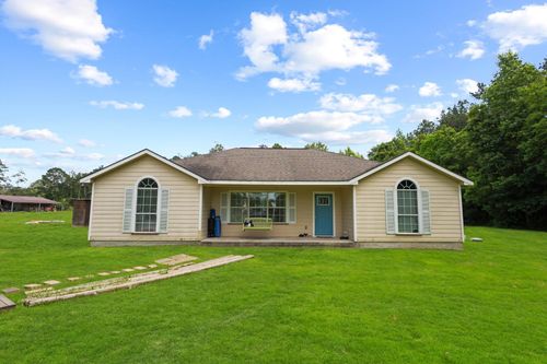 3329 Model Dr, Kountze, TX, 77625-8708 | Card Image