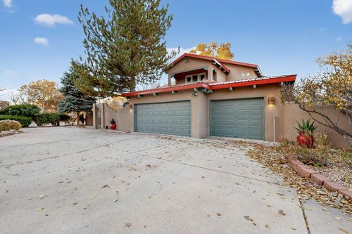 7431 Rio Grande Blvd Nw, Los Ranchos, NM, 87107-6431 | Card Image