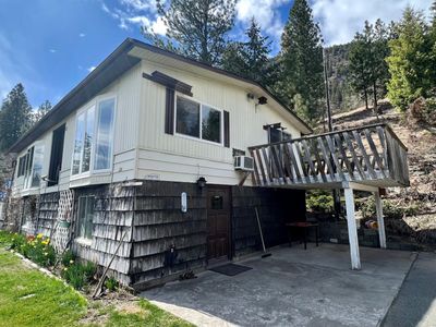 8875 N Fork Rd, House other with 3 bedrooms, 2 bathrooms and null parking in Grand Forks BC | Image 1