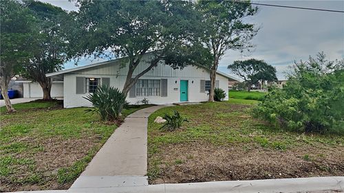 3554 Denver Ave, Corpus Christi, TX, 78411-1310 | Card Image