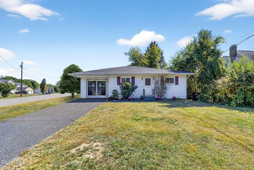 6 Brooks Ln, Catskill, NY, 12414-2121 | Card Image