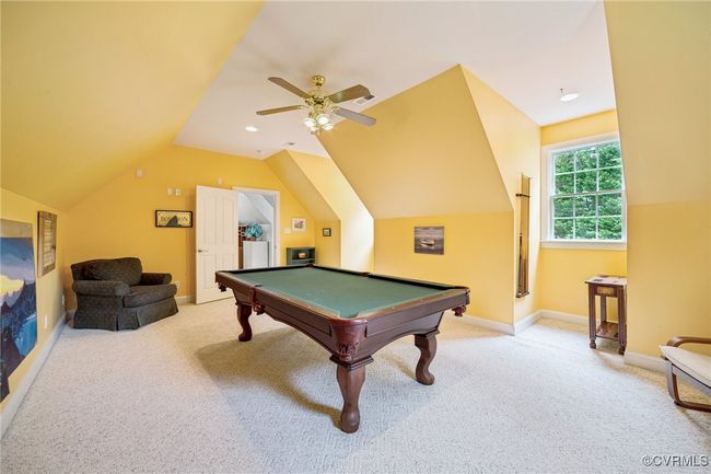2nd floor game room above garage | Image 27
