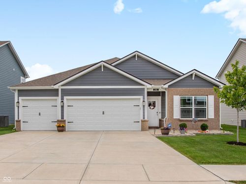 290 Waterford Ln, Pendleton, IN, 46064-6417 | Card Image