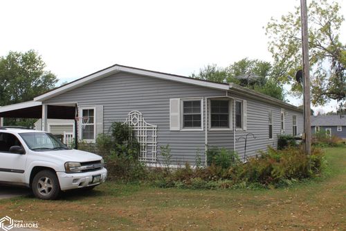 1044 Bush Ave, Garner, IA, 50438-1725 | Card Image