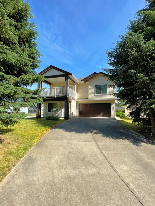 63861 Old Yale Rd, Hope, BC, V0X1L2 | Card Image