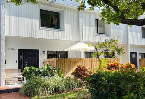 4-2136 Ne 44th St, Lighthouse Point, FL, 33064-9010 | Card Image