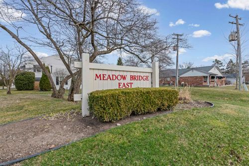 24704 Meadow Ln, Harrison Township, MI, 48045-3134 | Card Image