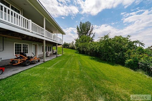 1000 E Butte Rd, Menan, ID, 83434-5122 | Card Image