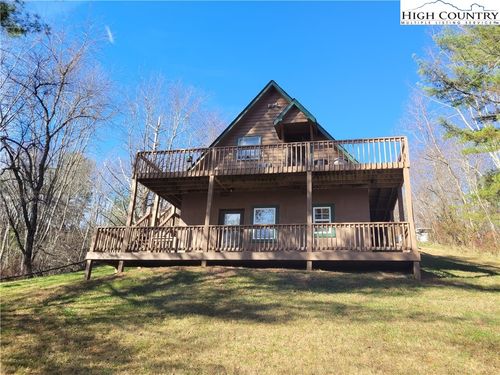 464 Lucky Hill Road, Grassy Creek, NC, 28631 | Card Image