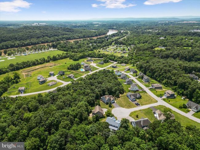48 Patapsco Cir, House other with 5 bedrooms, 4 bathrooms and null parking in FALLING WATERS WV | Image 44