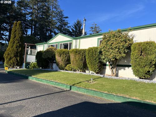12-16063 Driftwood Ln, Brookings, OR, 97415-9440 | Card Image