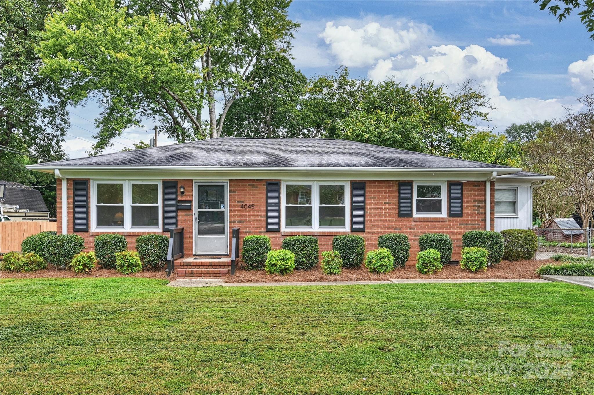 Woodgreen Ter, Charlotte, NC 28205