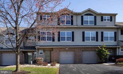 232 Osprey Ln, Hummelstown, PA, 17036-8858 | Card Image